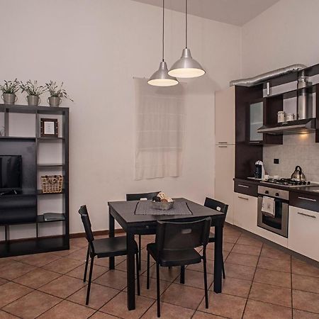 Cortile Del Forno Nel Centro Storico Leilighet Arona Eksteriør bilde