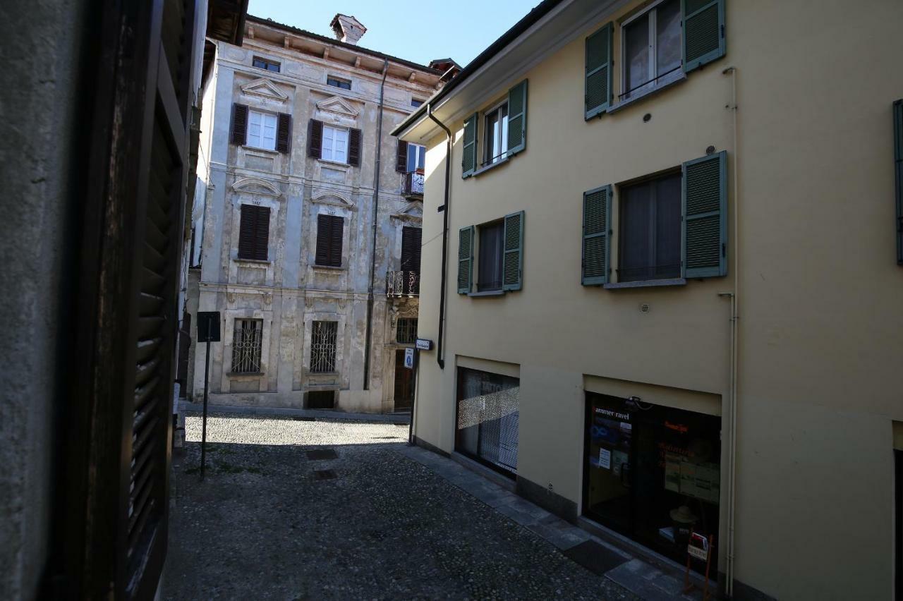 Cortile Del Forno Nel Centro Storico Leilighet Arona Eksteriør bilde