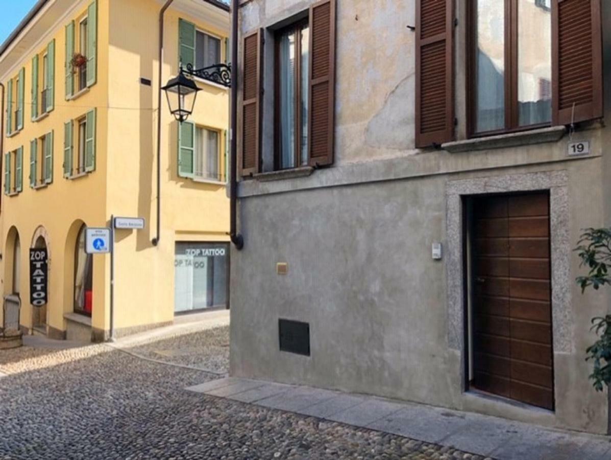 Cortile Del Forno Nel Centro Storico Leilighet Arona Eksteriør bilde